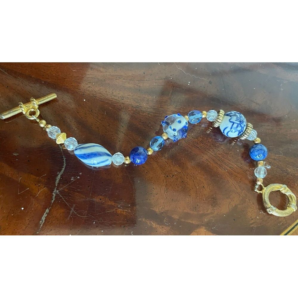Chunky Blue 8" Glass Beaded Bracelet Lampwork Artisan Toggle Clasp Gold Tone